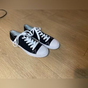 NWOT Black Mossimo Supply Co. Sneakers